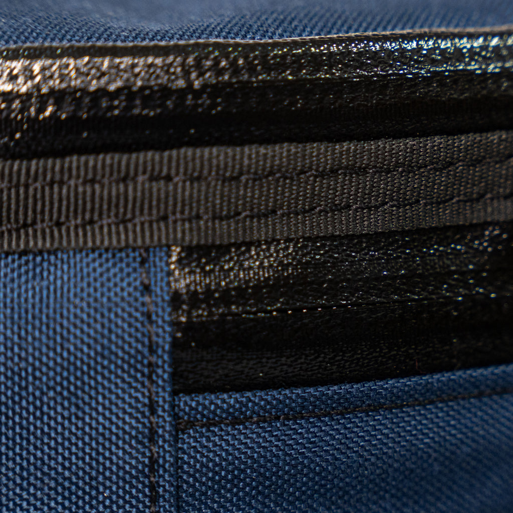 CITY SLING BAG